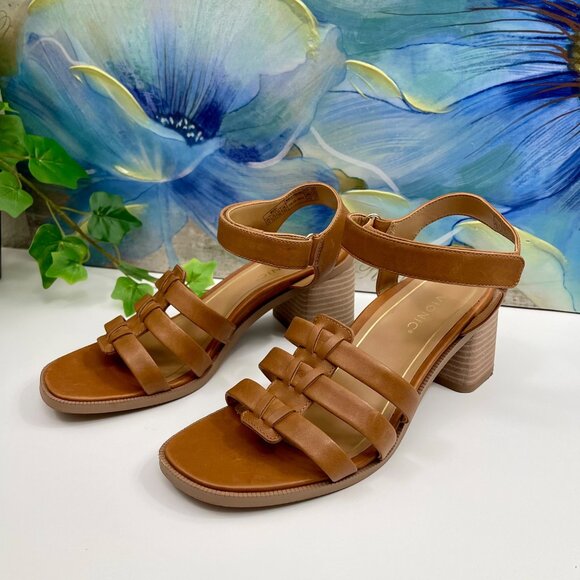 Vionic Maisy Block Heel Strappy Sandals in Tan Size 6 - Picture 6 of 16